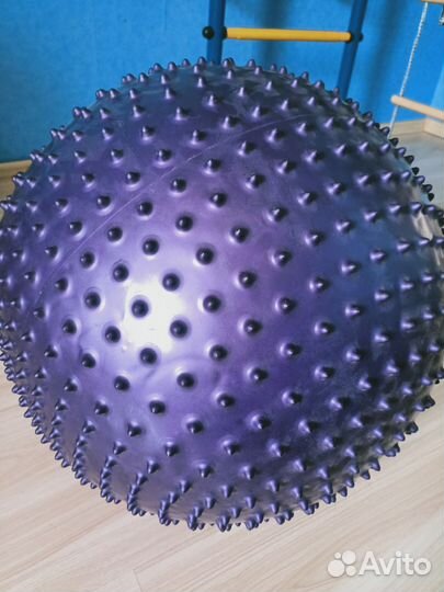 Мяч фитбол