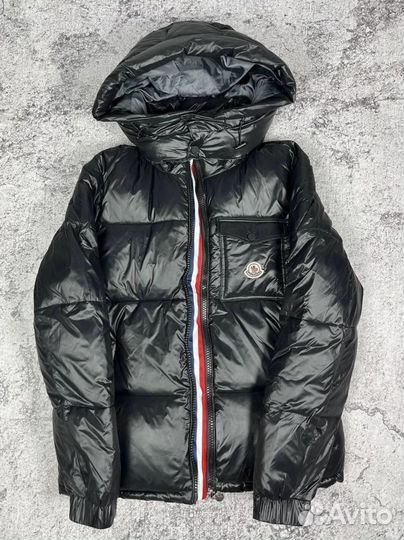 Пуховик Moncler