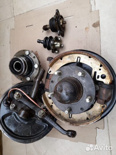 Запчасти на Москвич новые