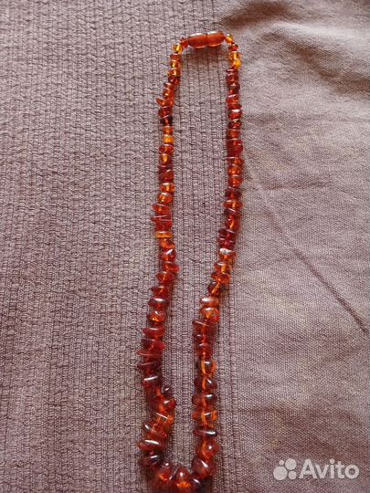 Бусы из натуральных камней