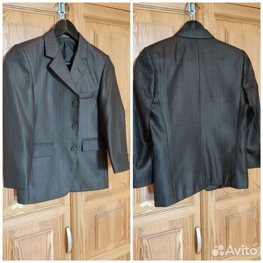 Пиджаки детские рост 122 и 134