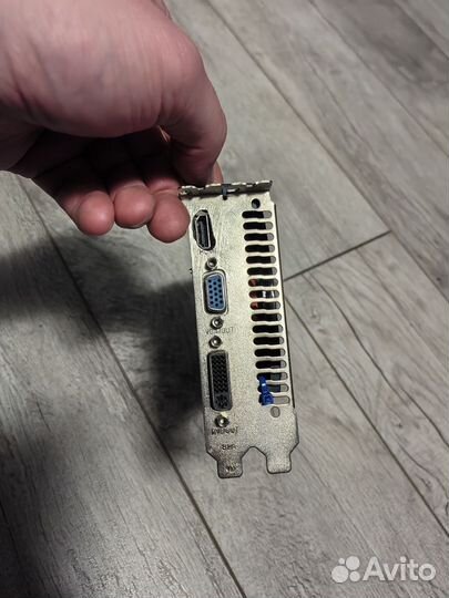 Видеокарта GTX 650