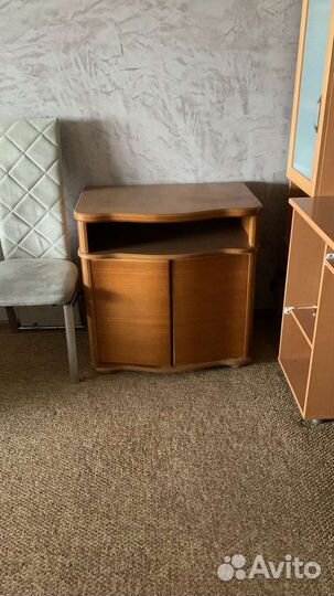 Тумба под телевизор