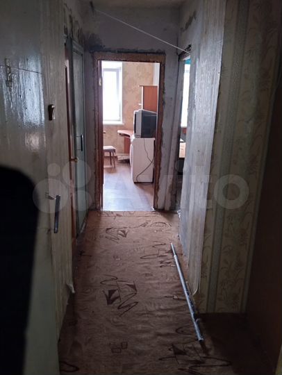 3-к. квартира, 80 м², 1/4 эт.