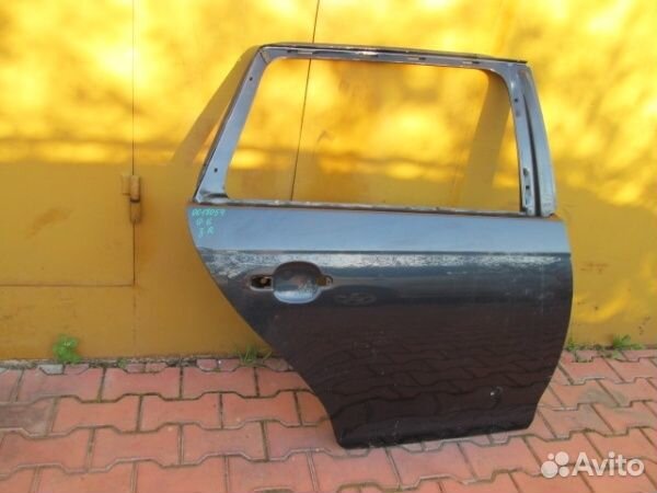 Дверь задняя правая Volkswagen Golf 5 2004-2009