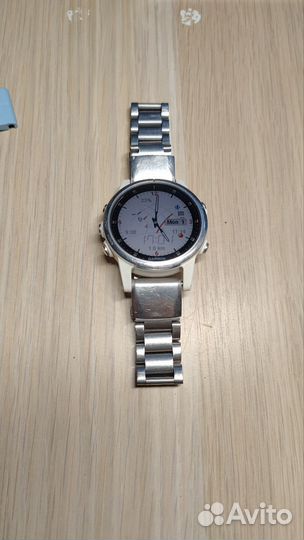 Умные часы Garmin Fenix 5s plus
