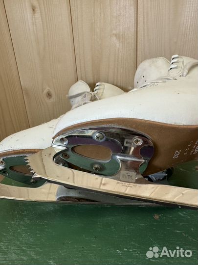 Фигурные коньки edea overture 230