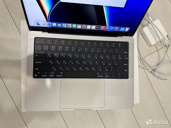 Apple MacBook Pro 14 (mkgr3) M1 Pro 16Gb/512Gb