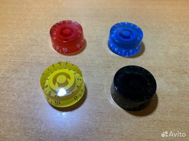 Ручки для потенциометров в ассортименте