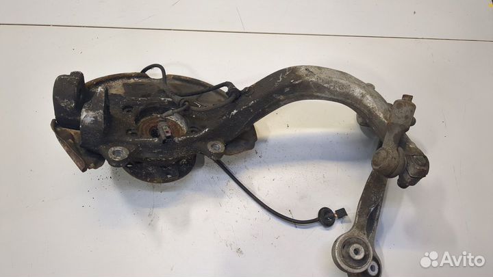 Ступица (кулак, цапфа) Audi A4 (B6), 2001