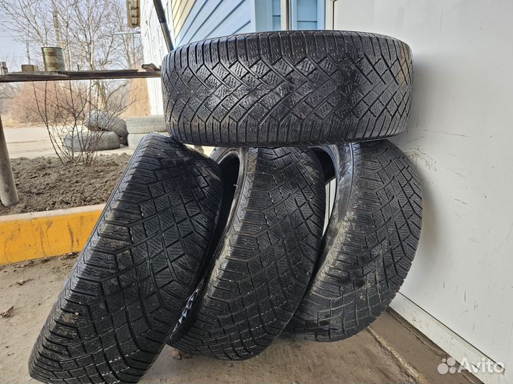 Continental ContiVikingContact 7 SUV 235/55 R18 104T