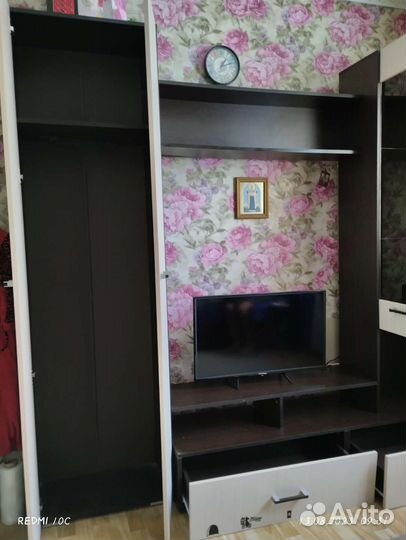 Продам стенку 4500,торг