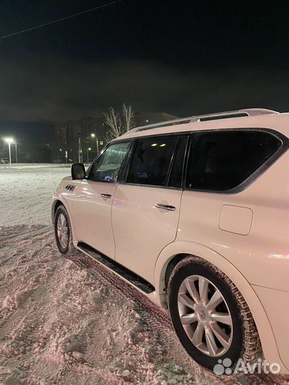 Infiniti QX56 5.6 AT, 2011, 301 955 км