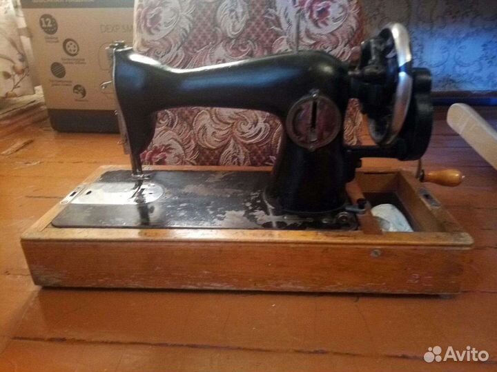 Швейная машина Подольск