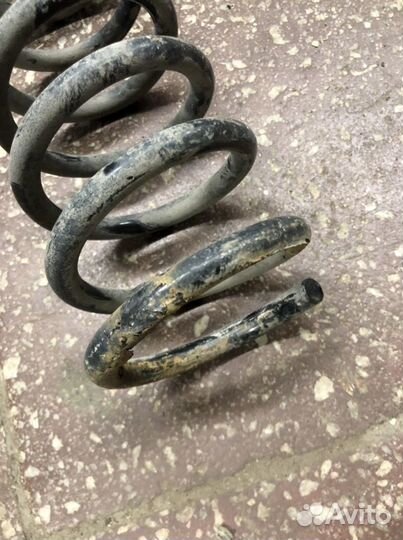 Пружина задняя Оутлендер 3