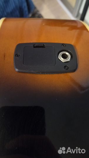 Электроакустическая гитара Martinez FAW-702CEQ VS