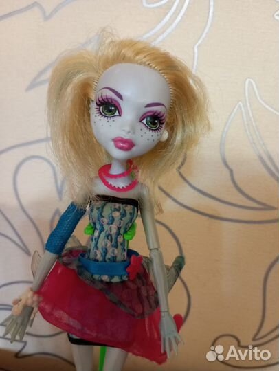 Кукла монстер хай laguna блю
