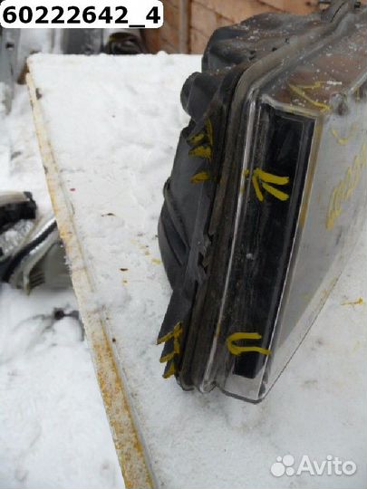 Фара противотуманная правая Skoda Octavia A7