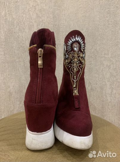 Ботинки замша