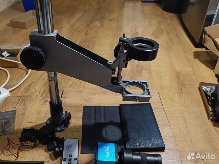 Цифровой микроскоп Eakins с дисплеем