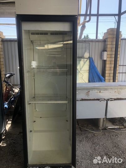 Торговый холодильник для напитков