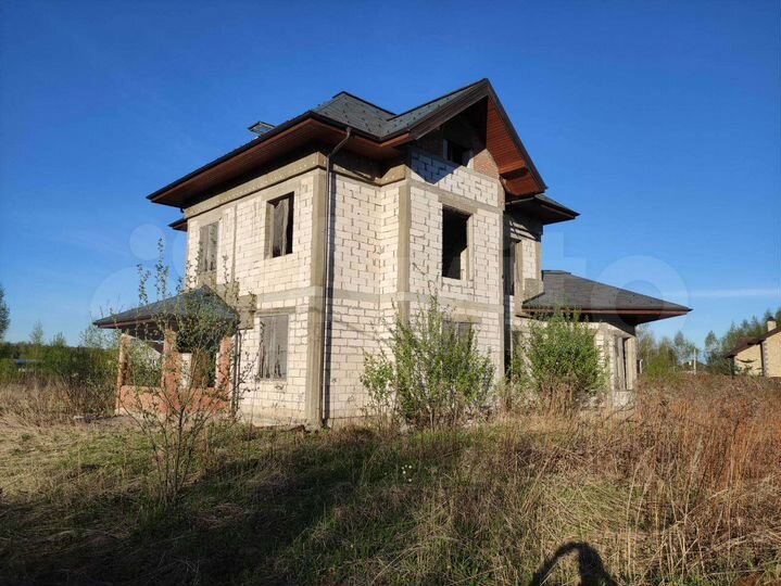 Дача 415 м² на участке 15 сот.