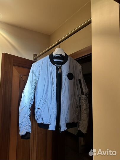 Бомбер pull and bear