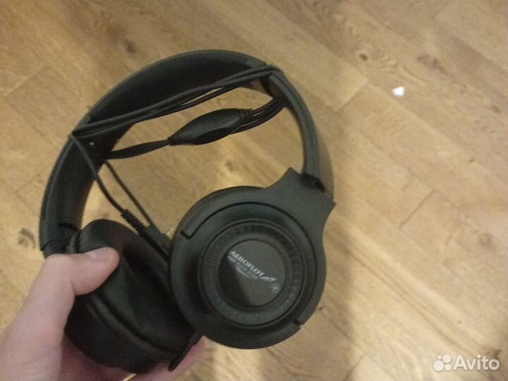Наушники