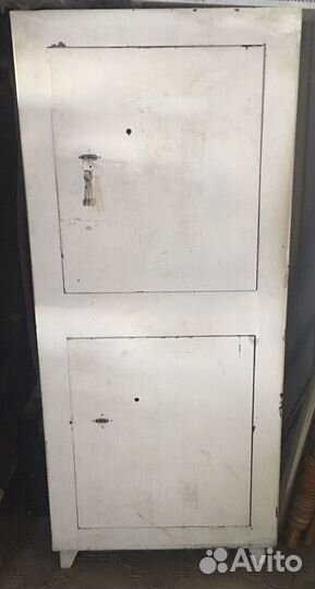 Сейф металлический б/у