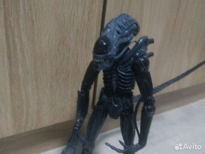 Фигурка Ксеноморфа от Neca