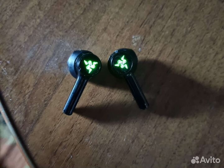 Беспроводные наушники razer