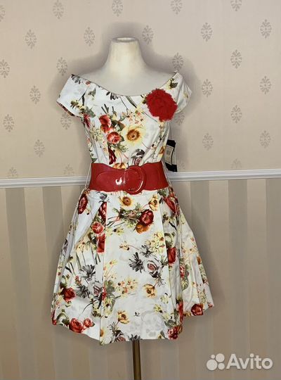 Платья Rinascimento