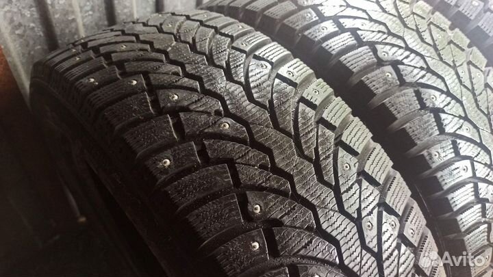 Pirelli Formula Ice 225/55 R18