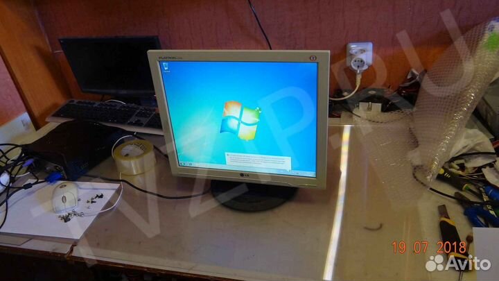 6870T971A13; 041210 H.C YIM