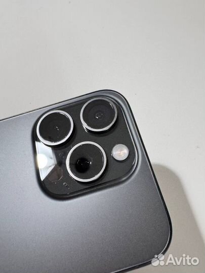 iPhone 15 Pro, 256 ГБ