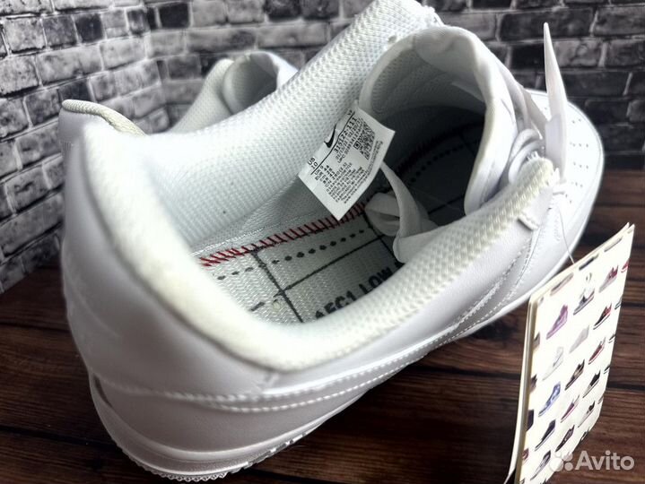 Кроссовки Nike Air Force 1 0'7 белые