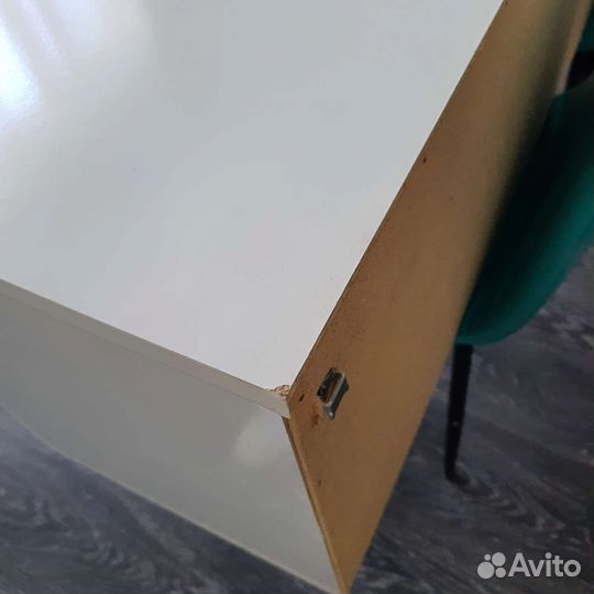 Подвесная тумба под тв IKEA