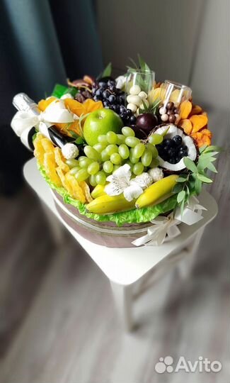 Съедобные букеты корзины коробки Фруктовые Ягодные