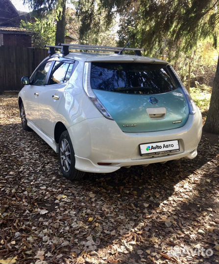 Nissan Leaf 109 л.с. AT, 2011, 102 400 км