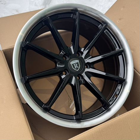 Литые диски Sakura Wheels 181 8.5×R19 5×114.3