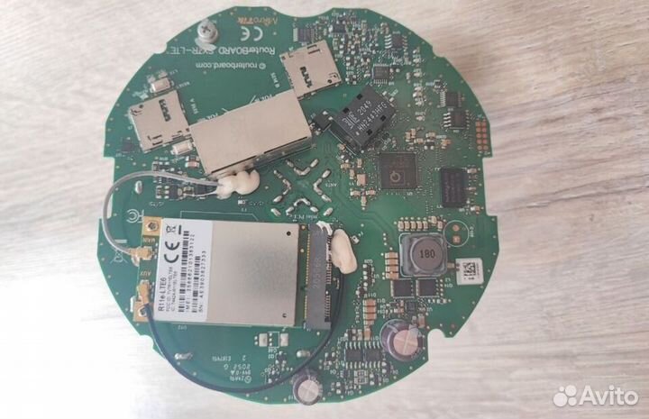 MikroTik SXT LTE6, внешний роутер LTE