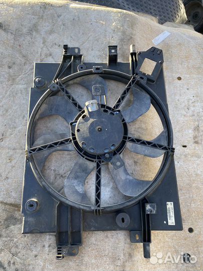 Вентилятор охлаждения Renault Логан 2