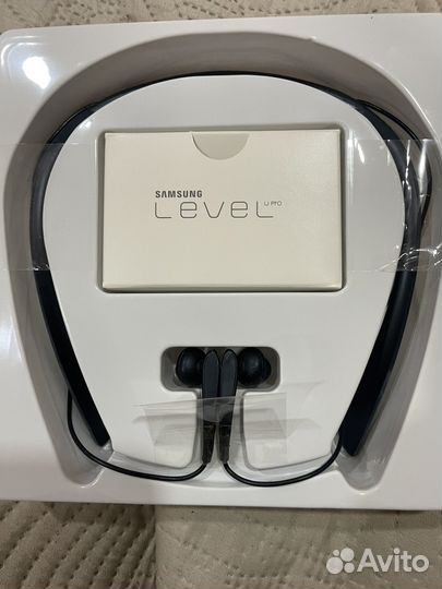 Беспроводные наушники samsung