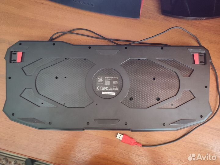 Игровая клавиатура Bloody illuminate Gaming B130