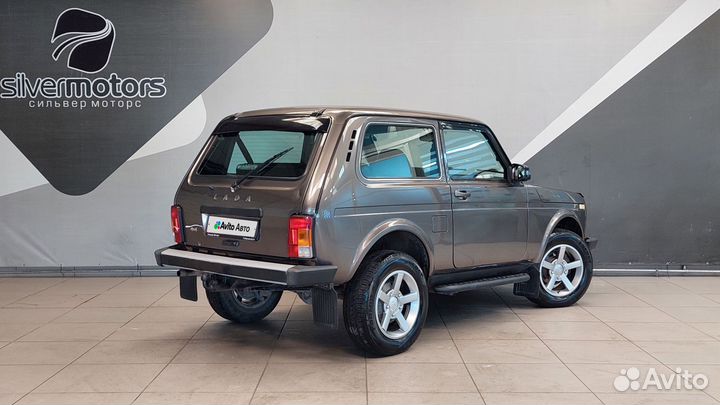 LADA 4x4 (Нива) 1.7 МТ, 2019, 110 000 км