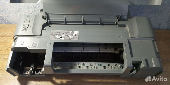 Принтер canon pixma IP 1700 нет картриджей