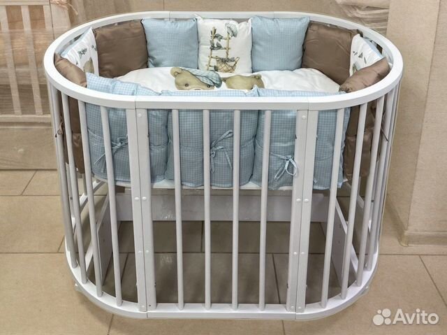 Кроватка круг/овал с маятником и матрасами