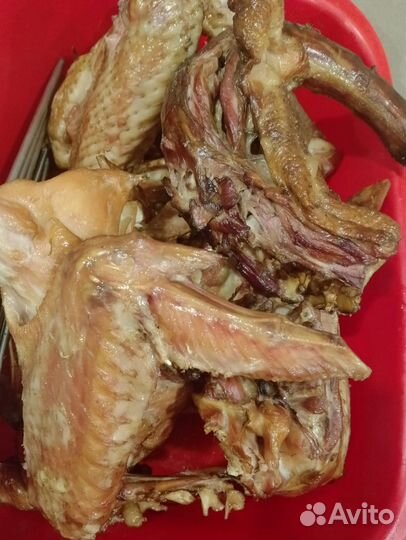 Мясо домашней индейки, утки, копчености, колбаса