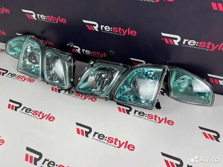 Фары Lexus LX470 R1963
