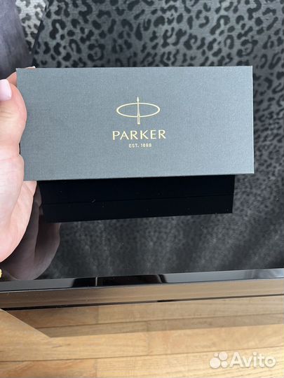 Шариковая ручка parker